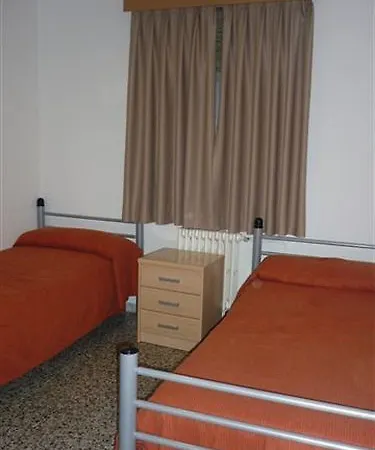 Hostal Inturjoven Granada